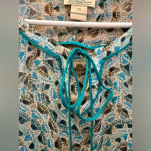 Lucky Brand Live In Love Turquoise Print 100% Rayon XS Blouse - Picture 12 of 12